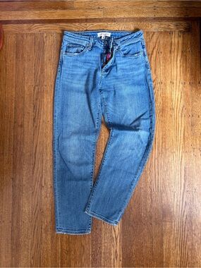 Lucky Brand Women’s Mid Blue Slim Boyfriend Jeans